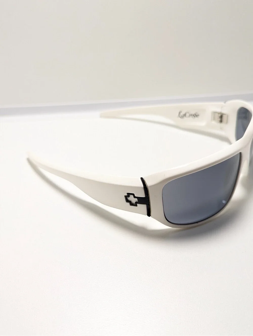 Spy+ Optic LaCrosse Mens White Wraparound Sunglasses Black Lens UV Protection